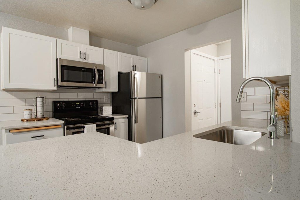 Deer Creek Apartments, 950 N. Allumbaugh Street, Boise, ID RentCafe